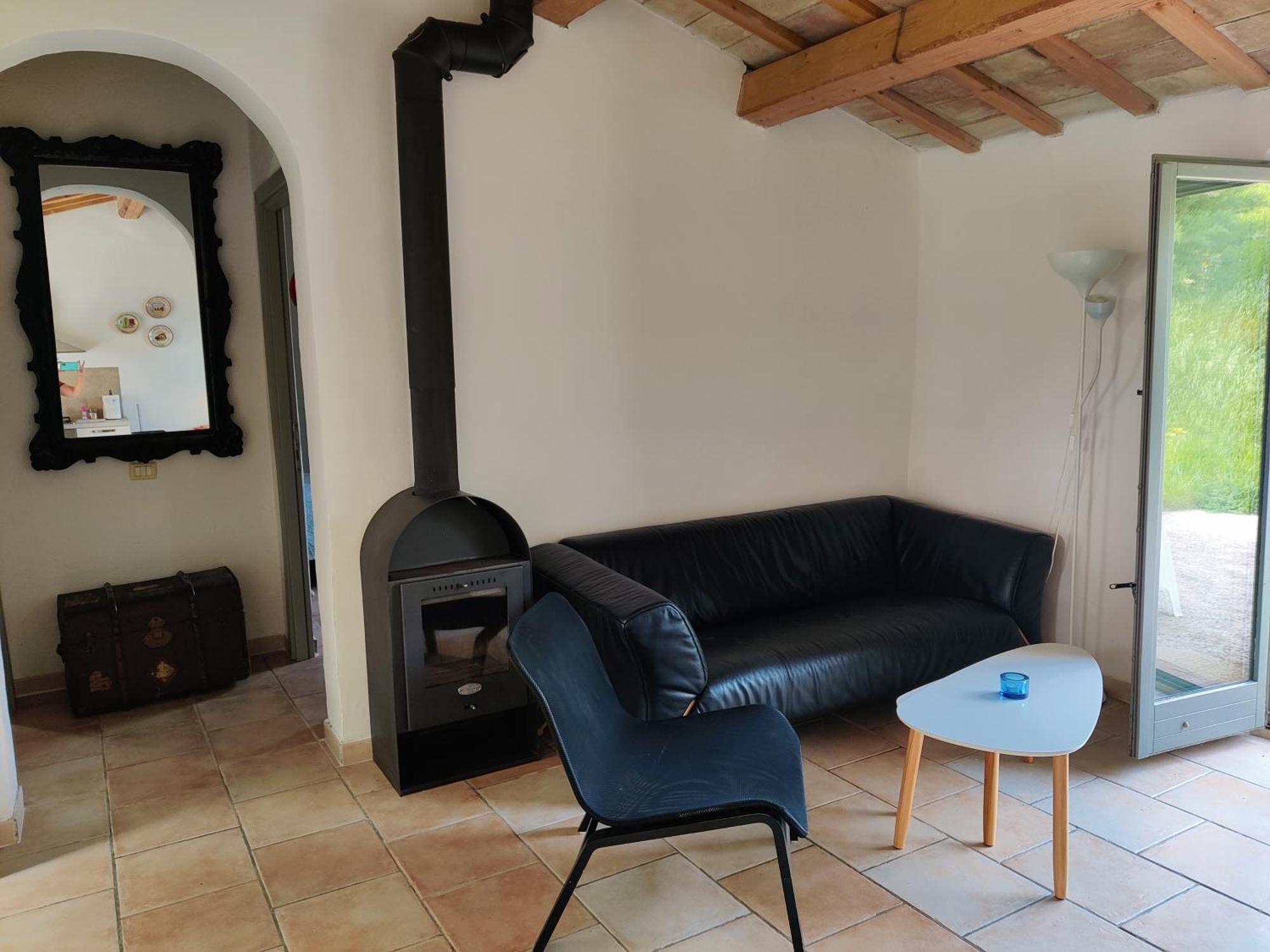 בית הארחה Castelleone di Suasa 	Rustico Del Bozzo מראה חיצוני תמונה